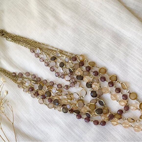 Multi-Chain Layered Necklace Set (Silver) Multi neutral tone layered necklace